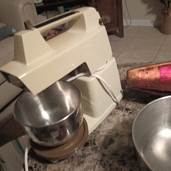 Original Vintage Oster Regency Controlled Power Kitchen Center Mixer 969-04A - Picture 2 of 10